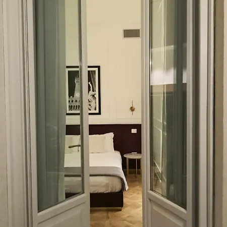 בית הארחה Residenza Storici Duomo 4*